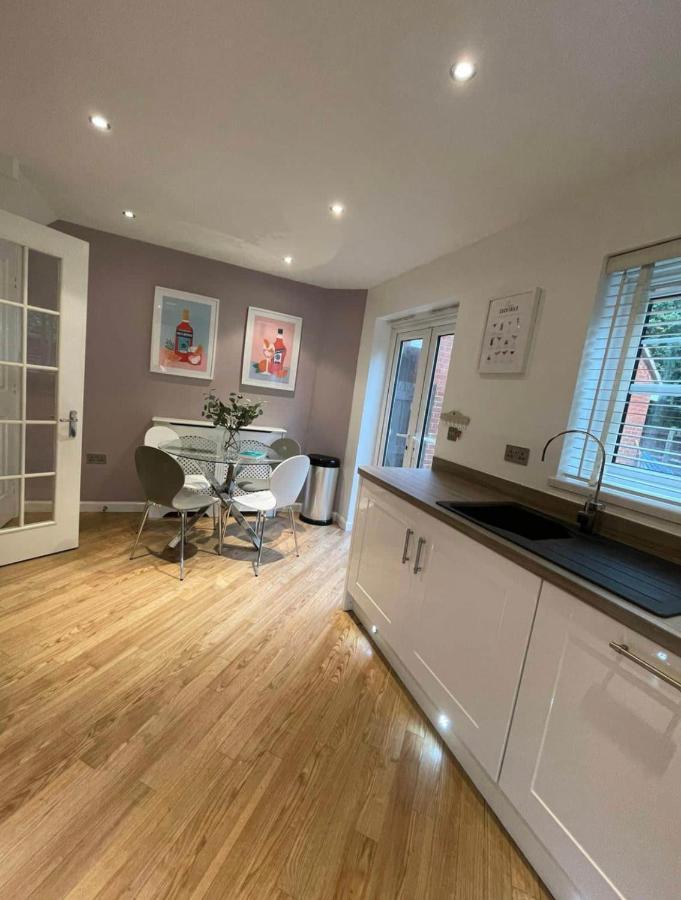Modern + Secluded 3 Bed, 10 Mins Into City Centre Spixworth Exterior foto